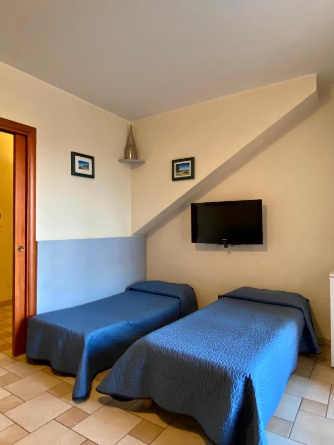 Quartu SantʼElena Il Fenicottero B&B מראה חיצוני תמונה